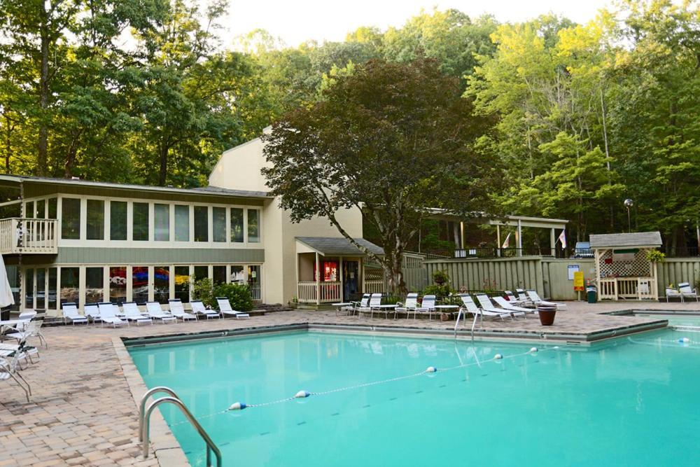 Daya, Hot Tub, Pool Table, 1089 Of Free Attraction Tickets For Each Paid Day, Dollywood And More! Гатлинбург Номер фото