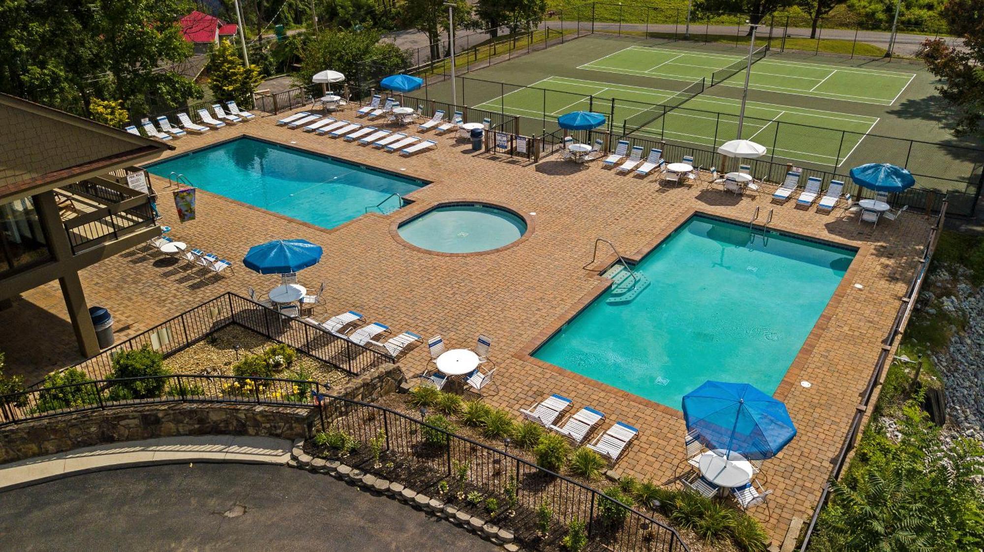 Daya, Hot Tub, Pool Table, 1089 Of Free Attraction Tickets For Each Paid Day, Dollywood And More! Гатлинбург Номер фото