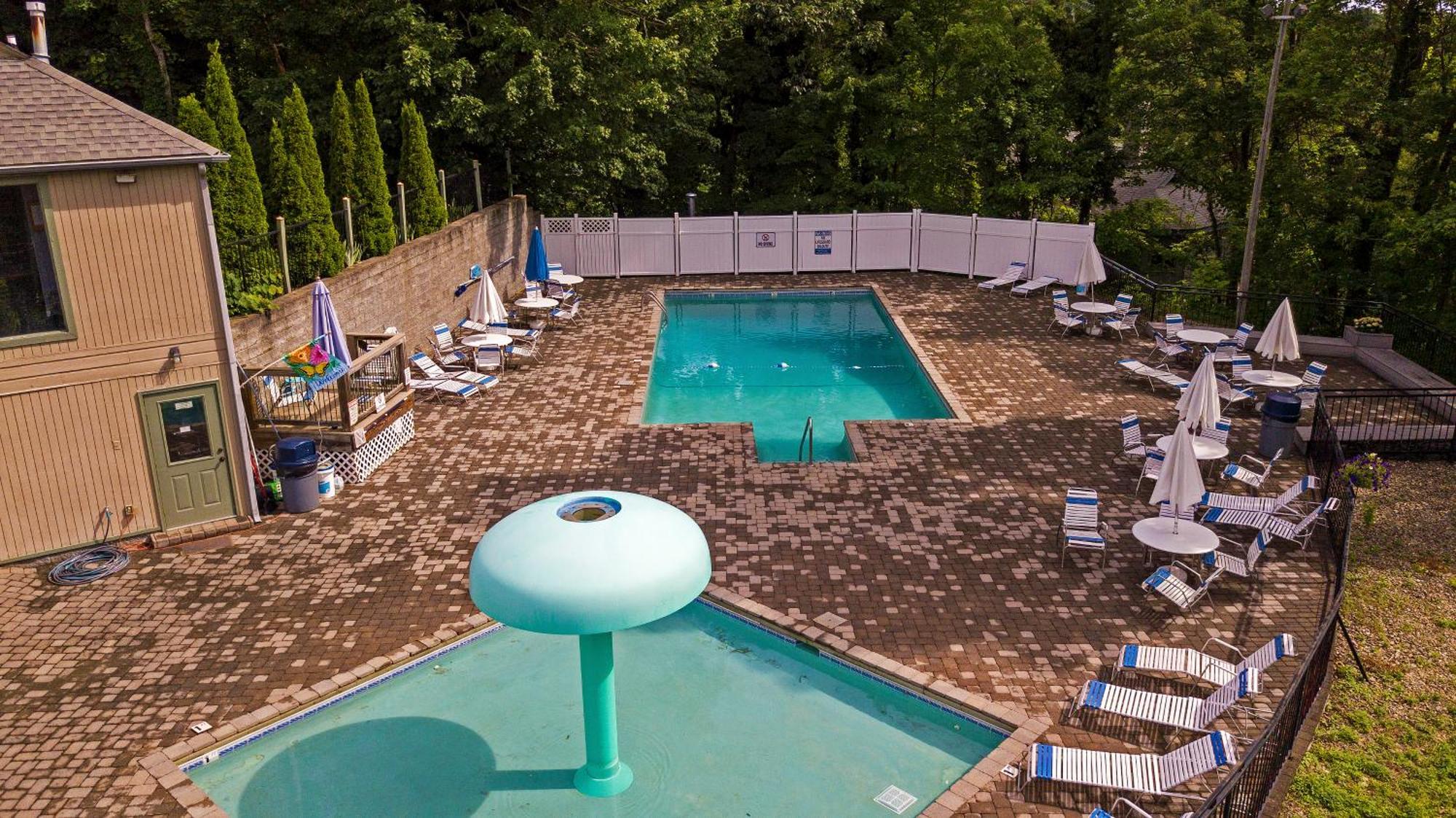 Daya, Hot Tub, Pool Table, 1089 Of Free Attraction Tickets For Each Paid Day, Dollywood And More! Гатлинбург Номер фото